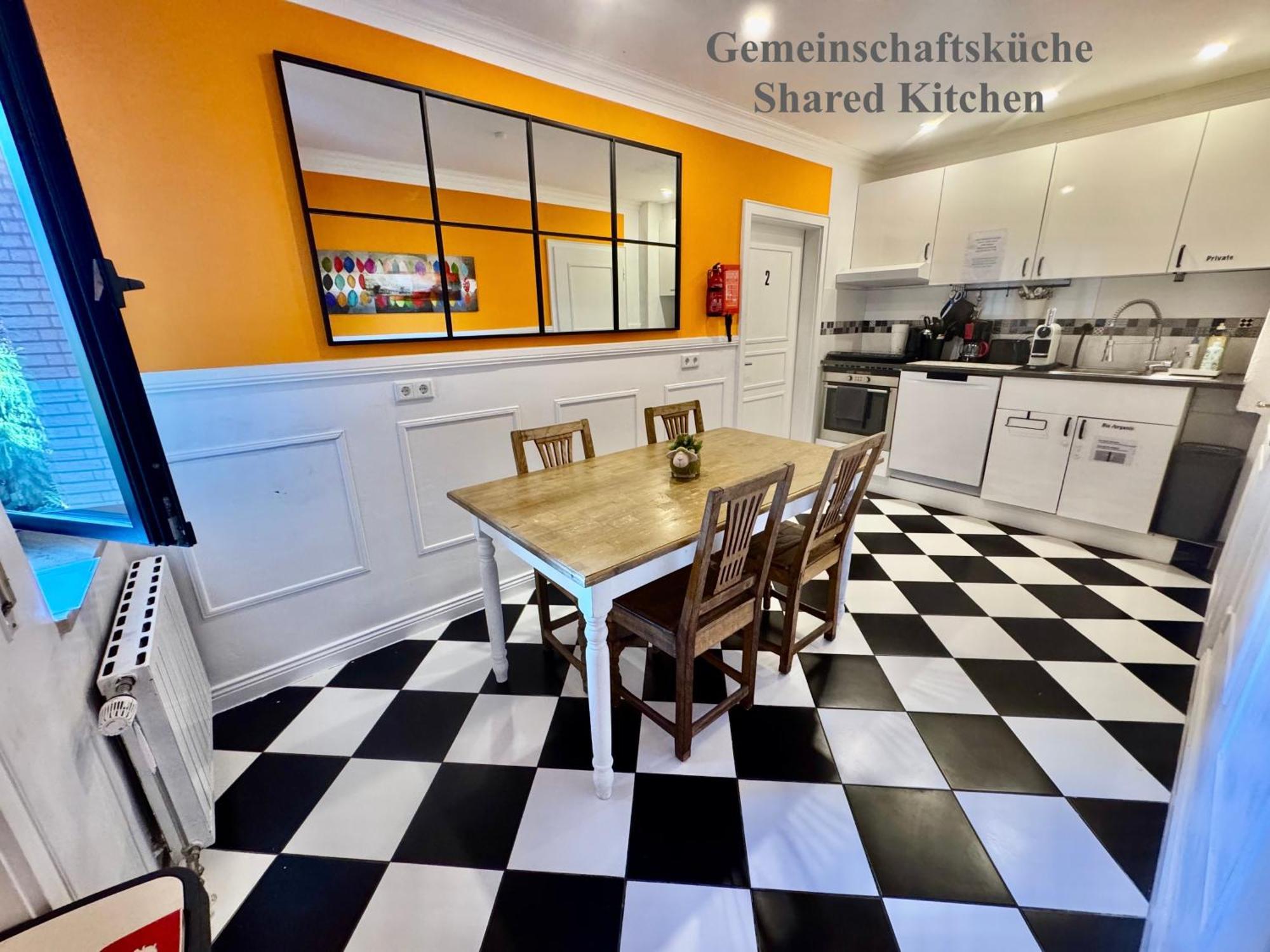 Orchard Frankfurt Bed & Breakfast Kriftel