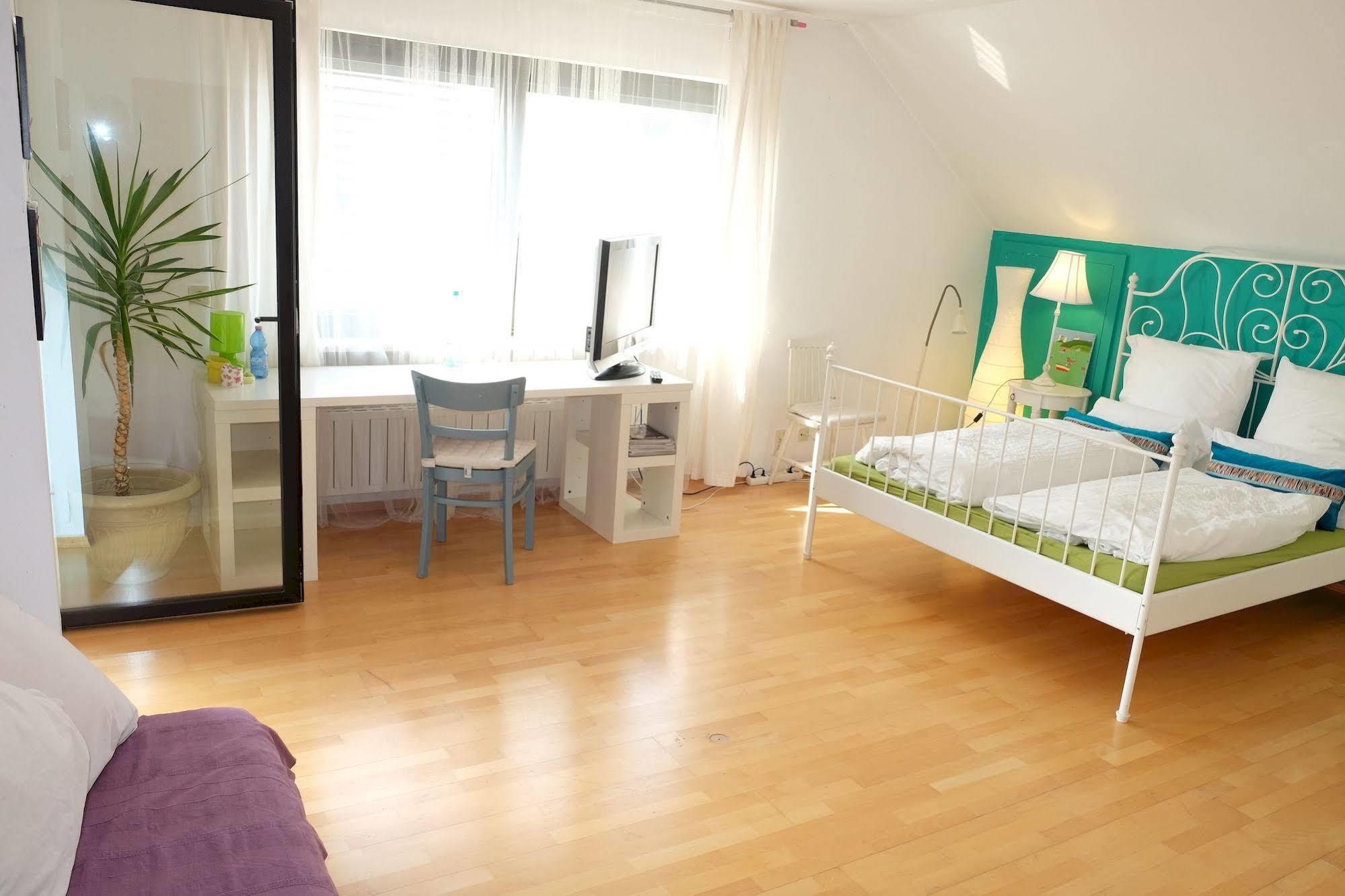 Orchard Frankfurt Couette-café 5*