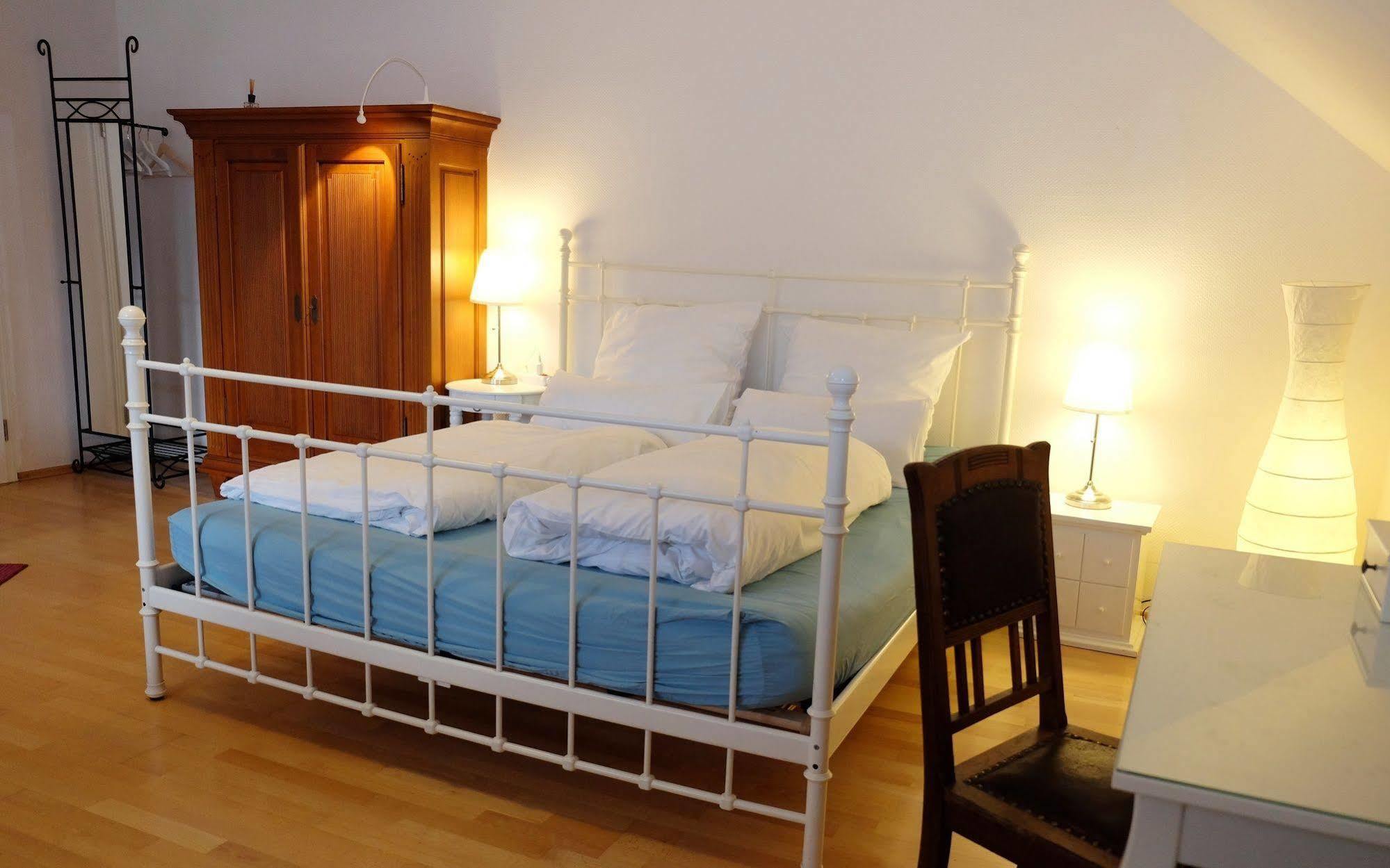 Orchard Frankfurt Bed & Breakfast Kriftel
